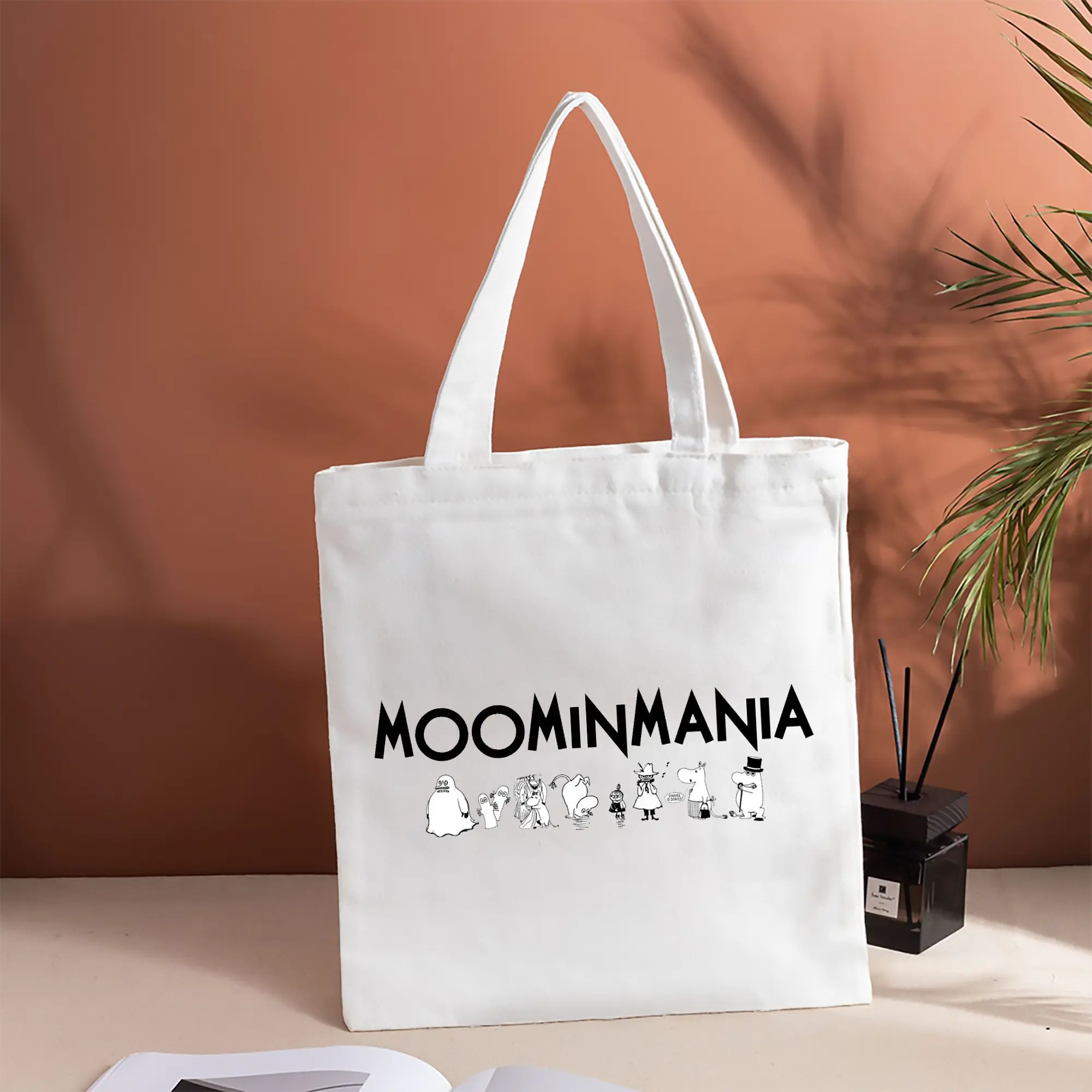 Moomin  ムーミン谷のなかまたち